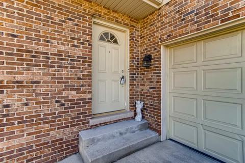 2109 E Seminole Ln, Mount Prospect, IL 60056 photo 3