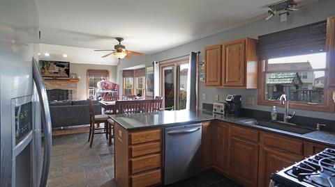 1817 Prairie Ridge Dr, Plainfield, IL 60586 photo 4
