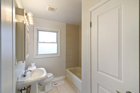 705 Dawes Ave, Wheaton, IL 60189 photo 11