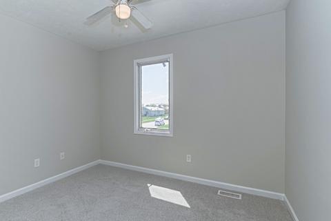 1112 Lockenvitz Ln #4, Bloomington, IL 61704 photo 22