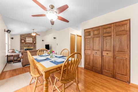 4607 Peacock Ln, Plainfield, IL 60586 photo 11