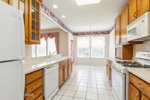 1 Brixton Ct, Algonquin, IL 60102 photo 10