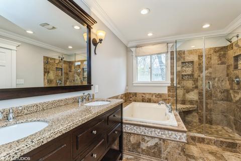 1300 Hillside Ln, Mchenry, IL 60051 photo 9