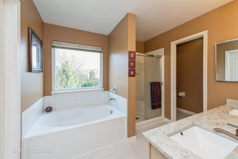 2016 Crooked Tree Ct, Mchenry, IL 60050 photo 6
