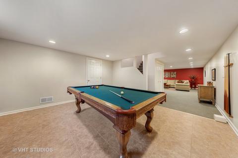 630 Maplewood Dr, Wheaton, IL 60189 photo 26