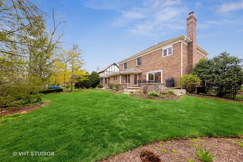 630 Maplewood Dr, Wheaton, IL 60189 photo 30