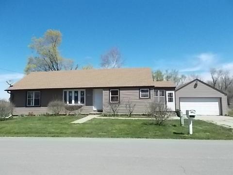 19530 Fellows Rd, Morrison, IL 61270 photo 1