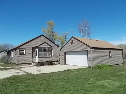 19530 Fellows Rd, Morrison, IL 61270 photo 3