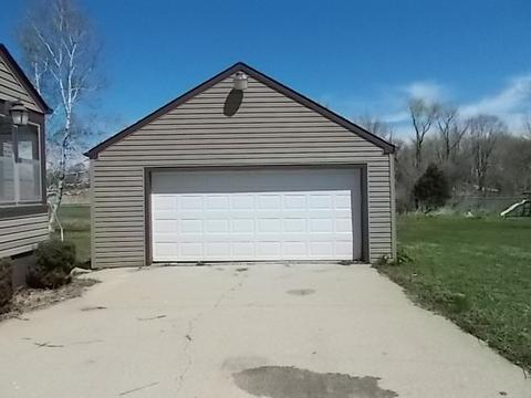 19530 Fellows Rd, Morrison, IL 61270 photo 25