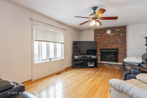 2325 Durham Dr, Wheaton, IL 60189 photo 6