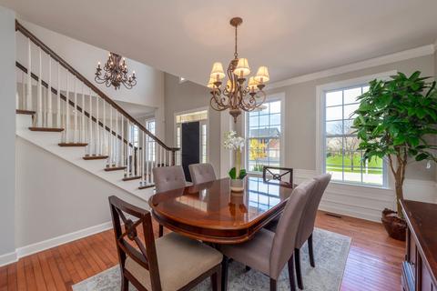 1331 Keenland Dr, Bartlett, IL 60103 photo 9