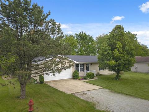 101 S Tipsord St, Arrowsmith, IL 61722 photo 21