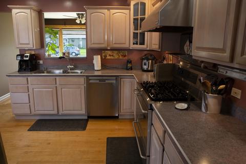 3502 Dove St, Rolling Meadows, IL 60008 photo 13