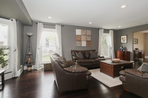 1422 Fox Chase Ct, Bartlett, IL 60103 photo 3