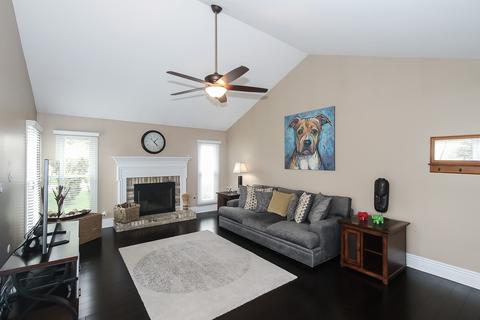 1422 Fox Chase Ct, Bartlett, IL 60103 photo 17