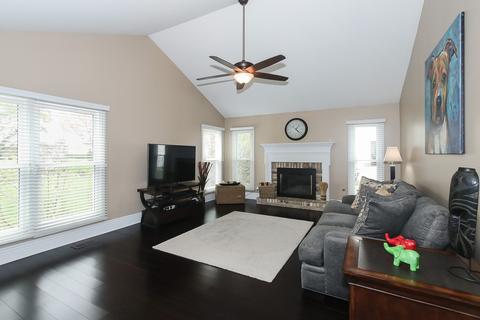 1422 Fox Chase Ct, Bartlett, IL 60103 photo 16