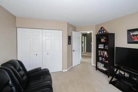 1422 Fox Chase Ct, Bartlett, IL 60103 photo 31