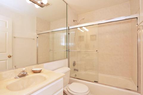 1689 Dover Ct, Hoffman Estates, IL 60192 photo 15