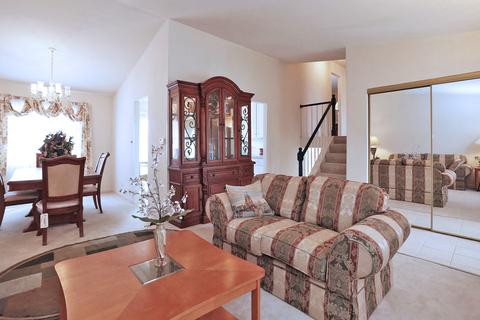 1689 Dover Ct, Hoffman Estates, IL 60192 photo 5