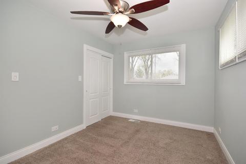 242 W Norman Ln, Wheeling, IL 60090 photo 32