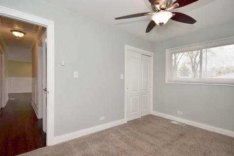 242 W Norman Ln, Wheeling, IL 60090 photo 33