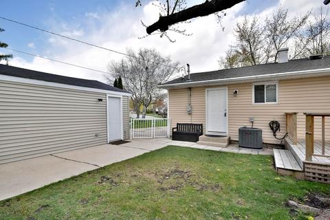 242 W Norman Ln, Wheeling, IL 60090 photo 50