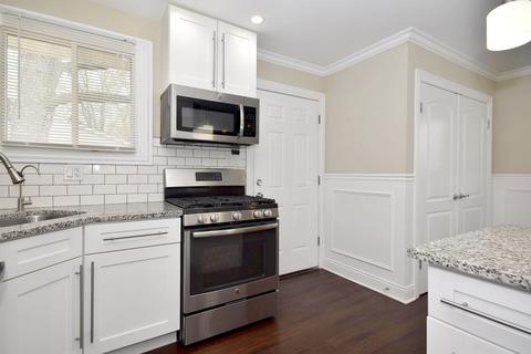 242 W Norman Ln, Wheeling, IL 60090 photo 16