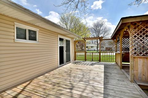 242 W Norman Ln, Wheeling, IL 60090 photo 45