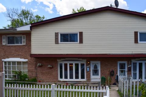 8850 Dee Rd, Des Plaines, IL 60016 photo 1