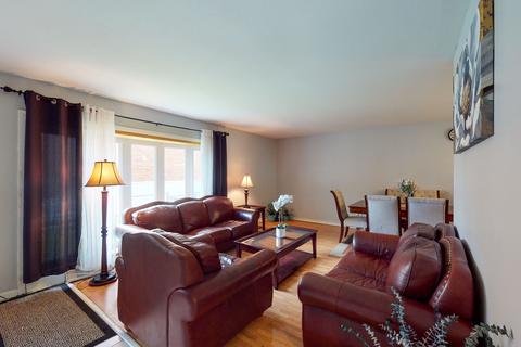 8850 Dee Rd, Des Plaines, IL 60016 photo 14