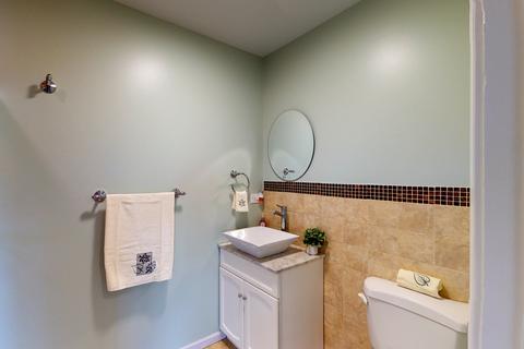 8850 Dee Rd, Des Plaines, IL 60016 photo 21