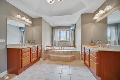 41 W555 Silvana Dr, Elgin, IL 60124 photo 10