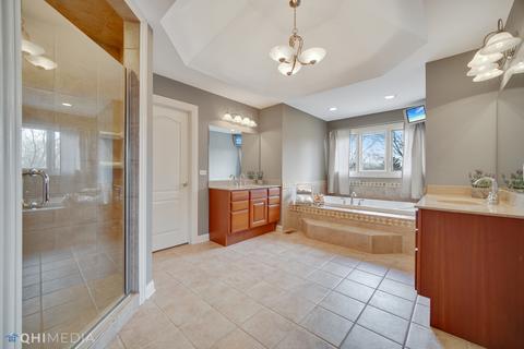 41 W555 Silvana Dr, Elgin, IL 60124 photo 9