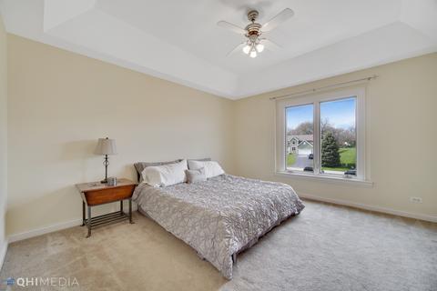 41 W555 Silvana Dr, Elgin, IL 60124 photo 16