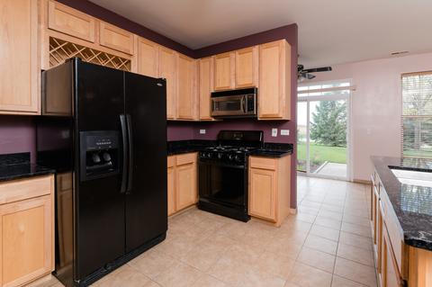 2645 Williamsburg Dr, Algonquin, IL 60102 photo 7