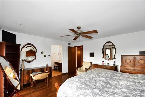 1301 Mccarthy Rd, Lemont, IL 60439 photo 17