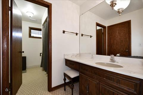 1301 Mccarthy Rd, Lemont, IL 60439 photo 20