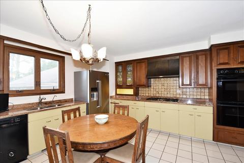 1301 Mccarthy Rd, Lemont, IL 60439 photo 8
