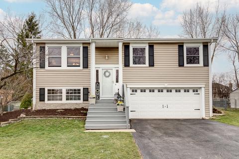 237 W Country Dr, Bartlett, IL 60103 photo 1
