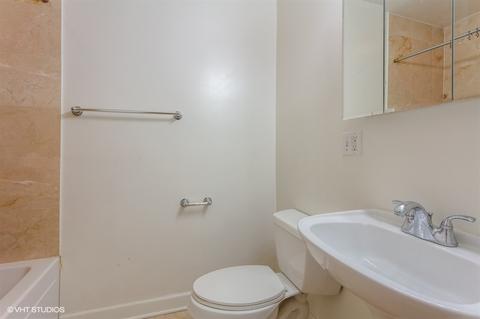 845 E 52nd St #2, Chicago, IL 60615 photo 6