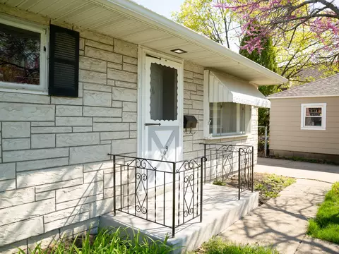 709 13th St, Peru, IL 61354 photo 3