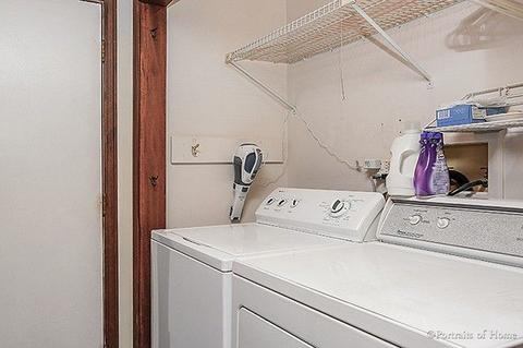 1927 Howard St, Wheaton, IL 60187 photo 29