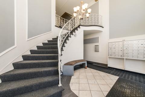 5400 Carriageway Dr #304, Rolling Meadows, IL 60008 photo 2