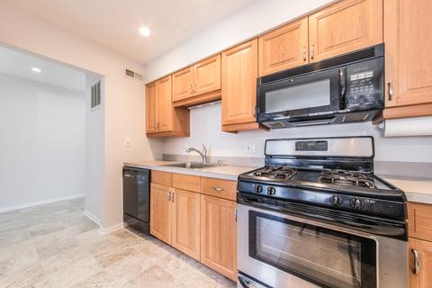 5400 Carriageway Dr #304, Rolling Meadows, IL 60008 photo 11