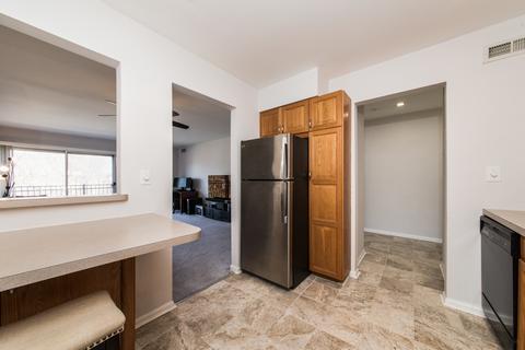 5400 Carriageway Dr #304, Rolling Meadows, IL 60008 photo 8