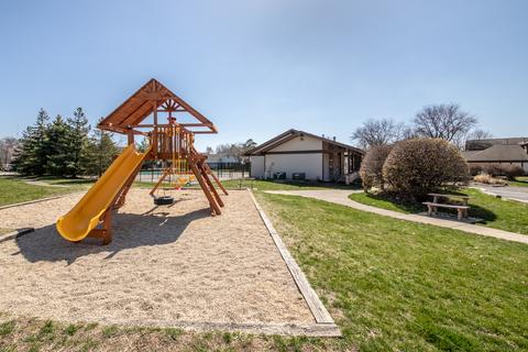 5400 Carriageway Dr #304, Rolling Meadows, IL 60008 photo 20