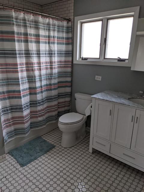 424 Castle Rd, Mchenry, IL 60050 photo 10