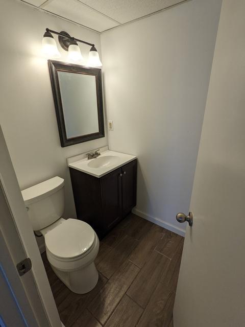 424 Castle Rd, Mchenry, IL 60050 photo 13