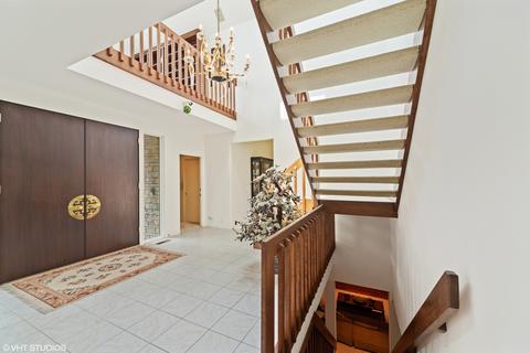 604 Ambriance Dr, Burr Ridge, IL 60527 photo 5