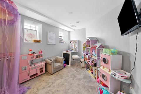 422 E 49th St, Chicago, IL 60615 photo 25